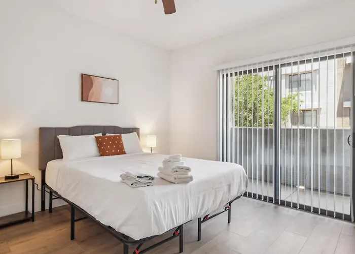 Cozysuites - Westgate With Pool 17 Apartment Glendale