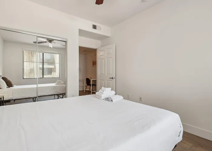 Cozysuites - Westgate With Pool 17