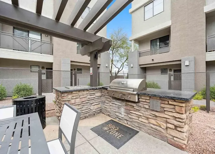 Cozysuites - Westgate With Pool 17 Apartment Glendale